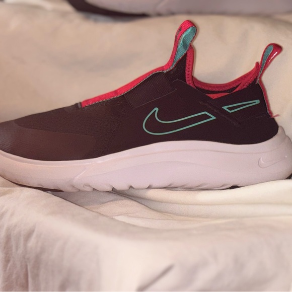 Kids Nike Flex Plus Shoes - Picture 2 of 8